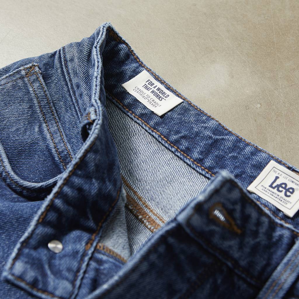 LEE C2C CERTIFIED LABEL